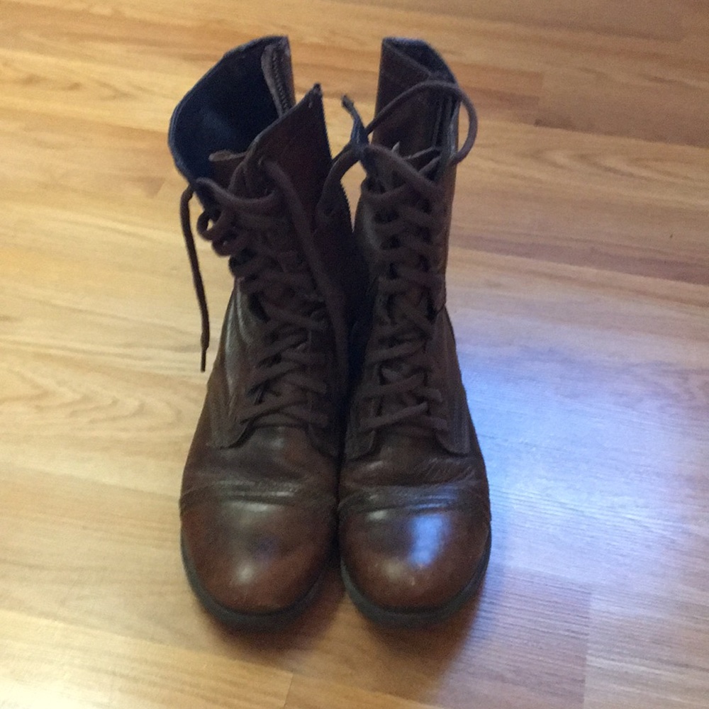 Steve Madden combat boots